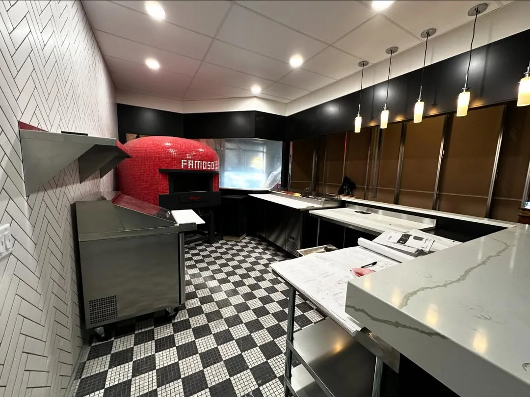Commercial kitchen finishes — photo 1 of 5