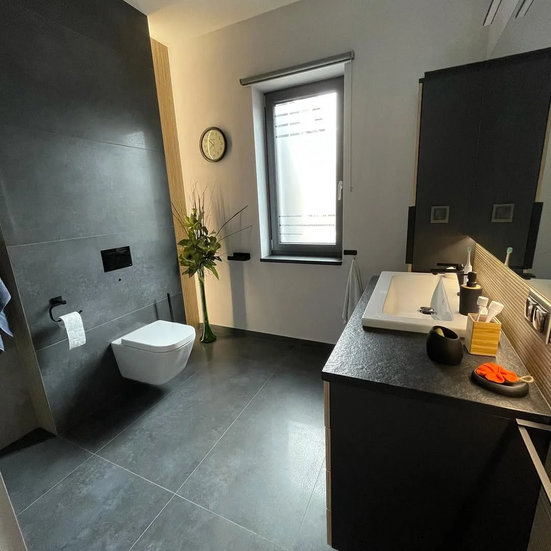 Bathroom finishes