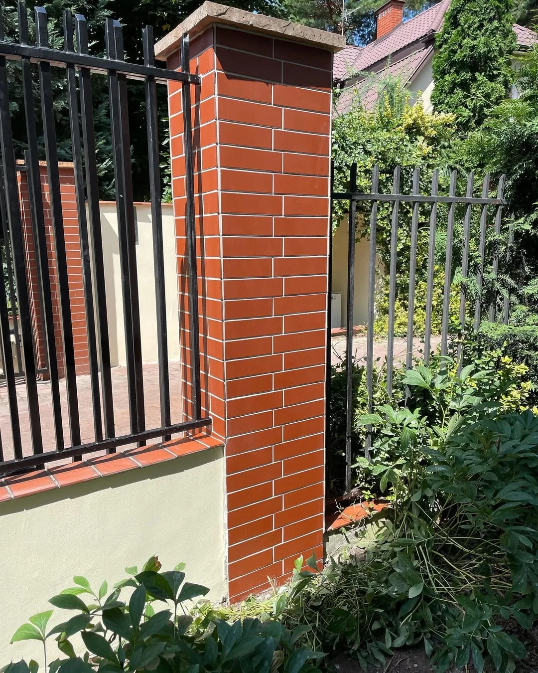 Brick pillar restoration — photo 2 of 5