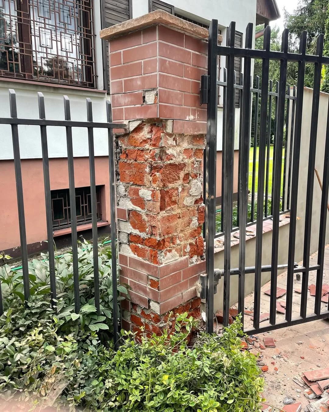 Brick pillar restoration — photo 3 of 5
