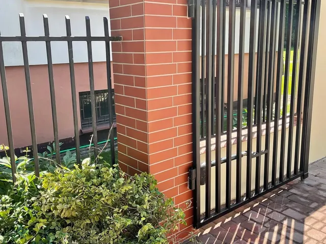 Brick pillar restoration