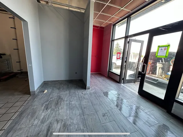 Shop entrance floor & wall tile