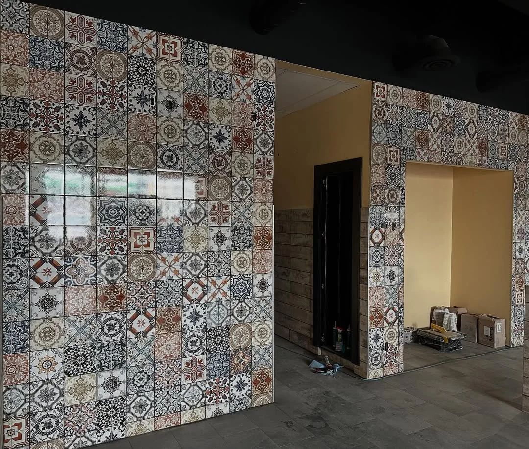 Patterned tile details — photo 2 of 6